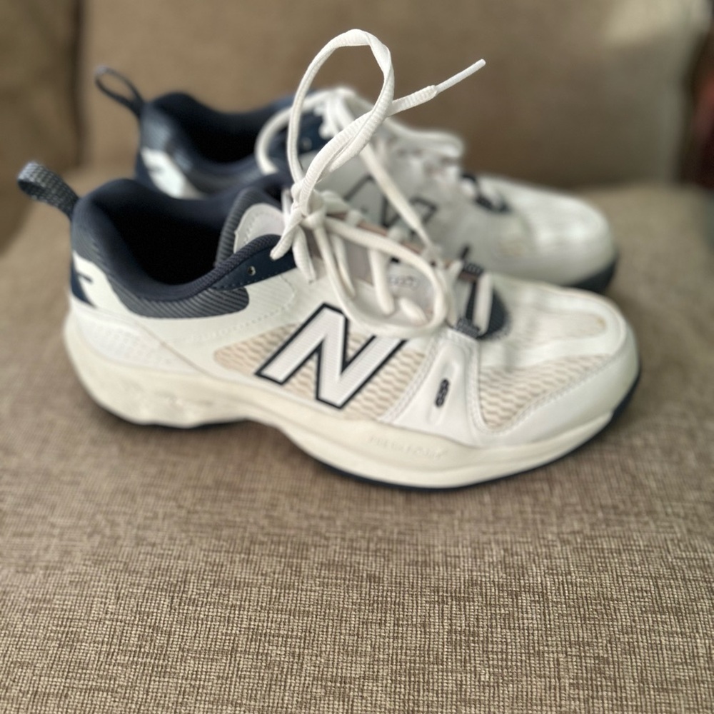 New Balance 1007 Women’s White with Black and Grey Sneakers, Size 8.5